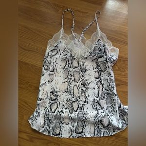 Women’s Unbranded Snakeskin Tank